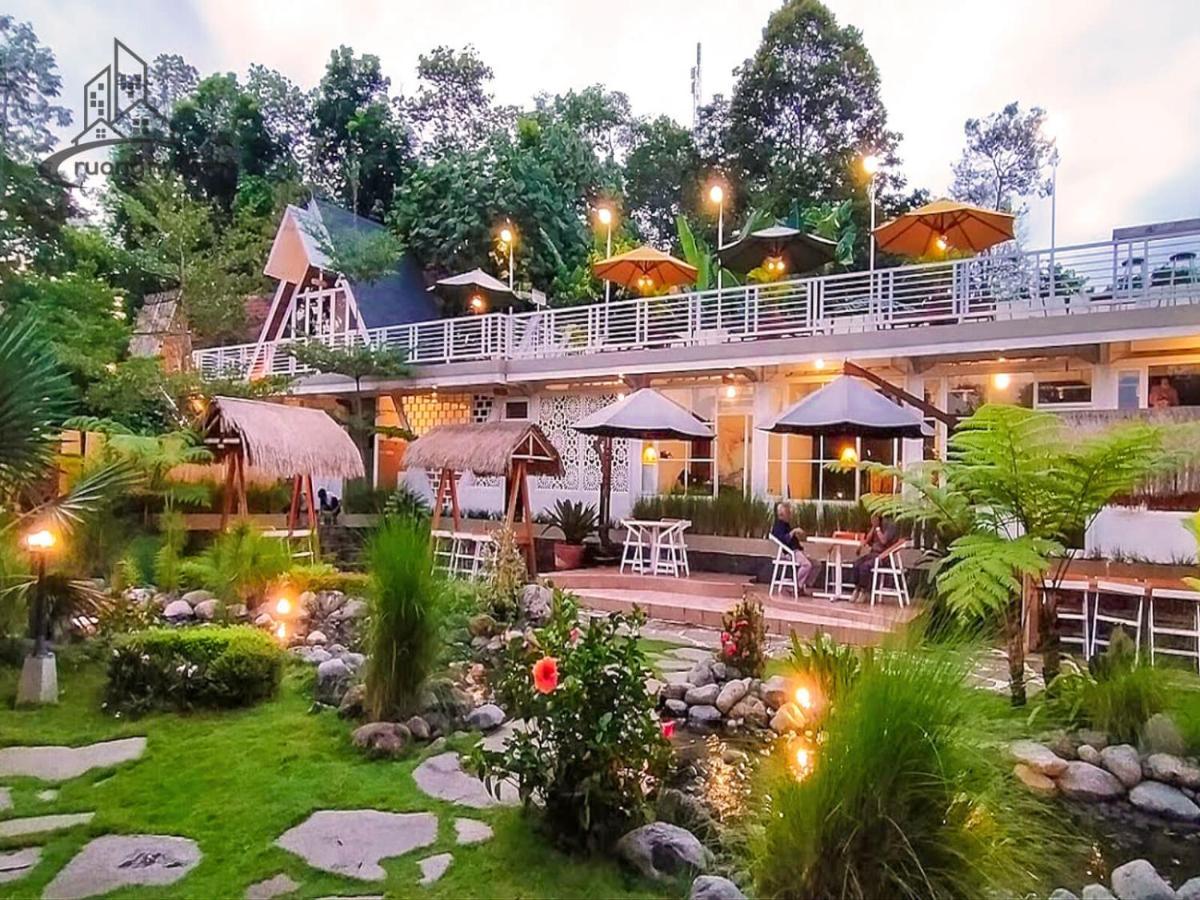 Andung Andung Villa And Resto Banyuwangi  Eksteriør billede