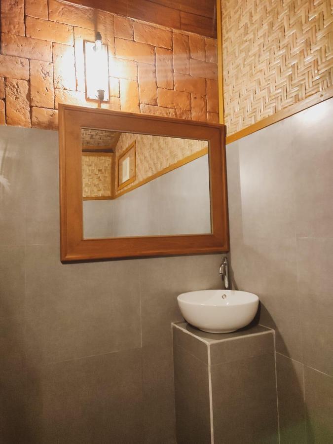 Andung Andung Villa And Resto Banyuwangi  Eksteriør billede